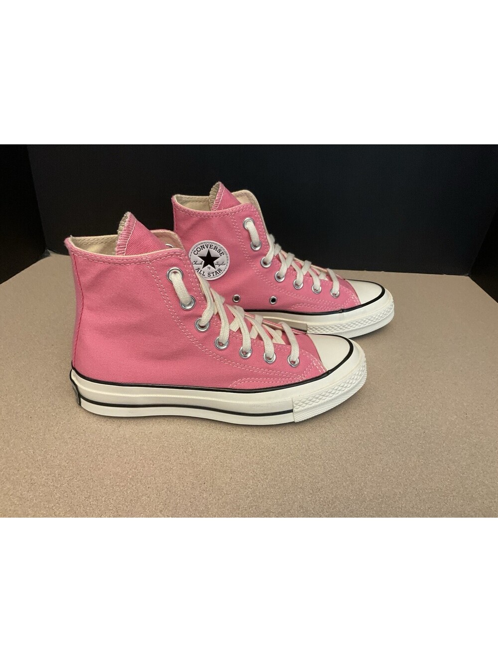 New! Womens Converse Chuck 70 High Pink Athletic Shoes. Size 6. Awesome Shoes!